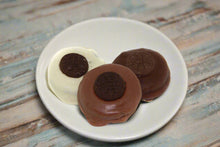 Load image into Gallery viewer, Oreo Cookie
